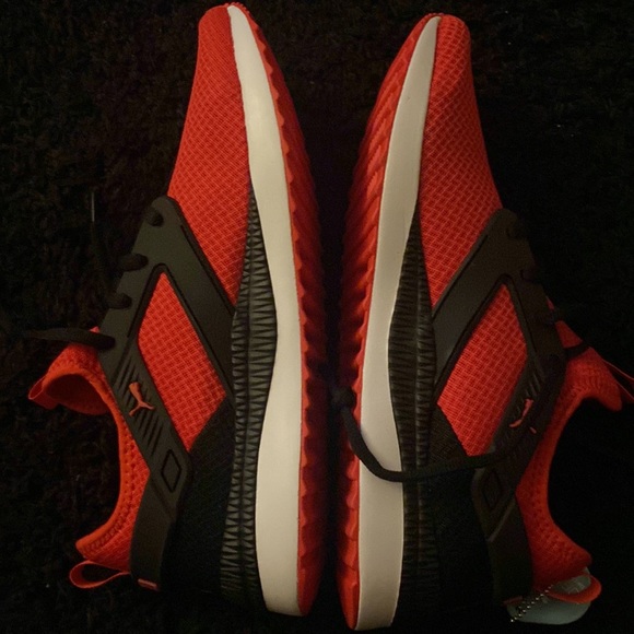 Puma SoftFoam Running Shoe - Picture 2 of 3